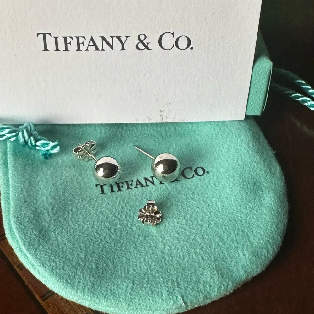 ๐ Tiffany & Co Hardware earrings ๐ - Picture 2 of 4